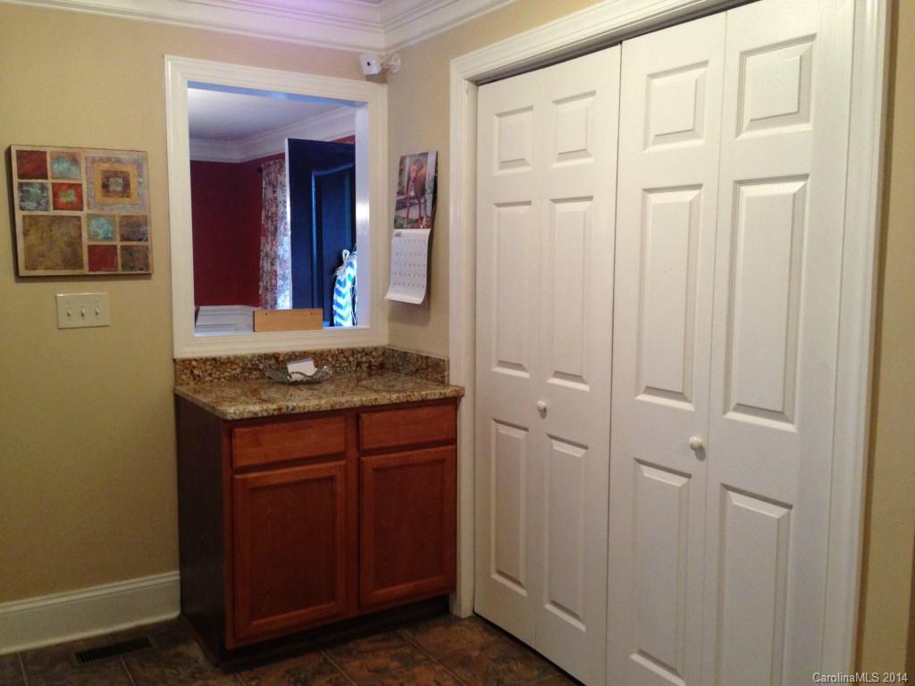 210 West Dallas Road Stanley, NC 28164 - Photo 8 of 15 Gallery Image 8
