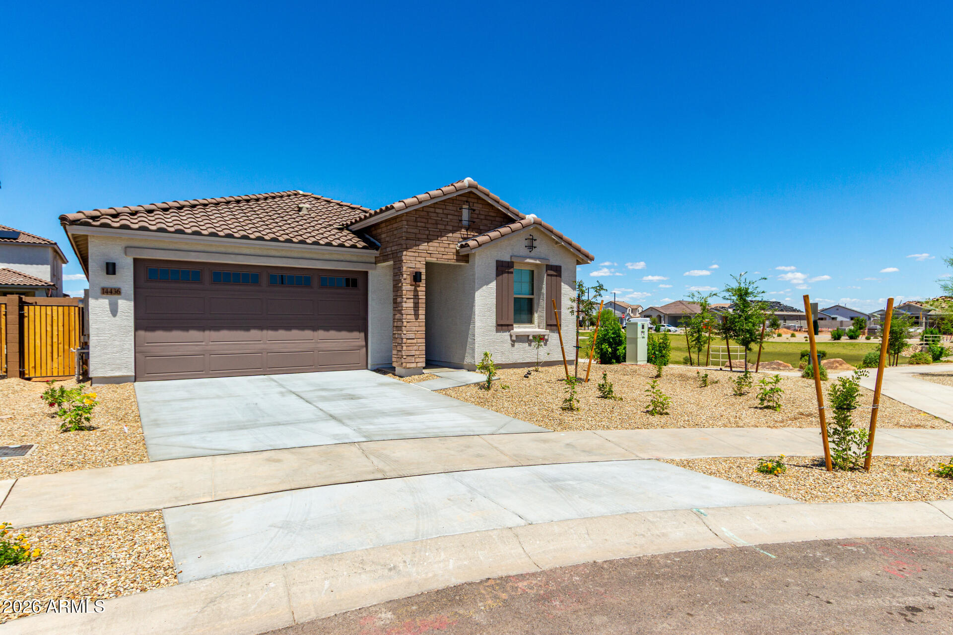 14436 West Sand Hills Road Surprise, AZ 85387 - Photo 3 of 29