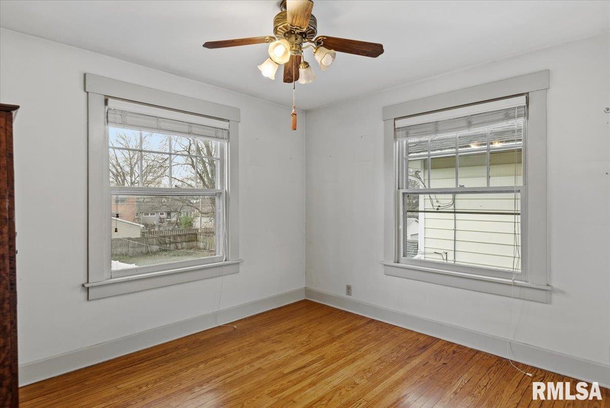 1740 South Lowell Avenue Springfield, IL 62704 - Photo 13 of 32