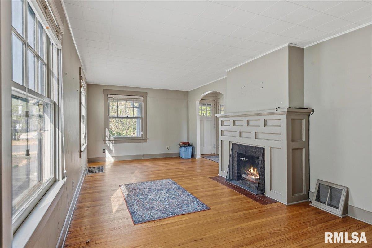 1740 South Lowell Avenue Springfield, IL 62704 - Photo 5 of 32