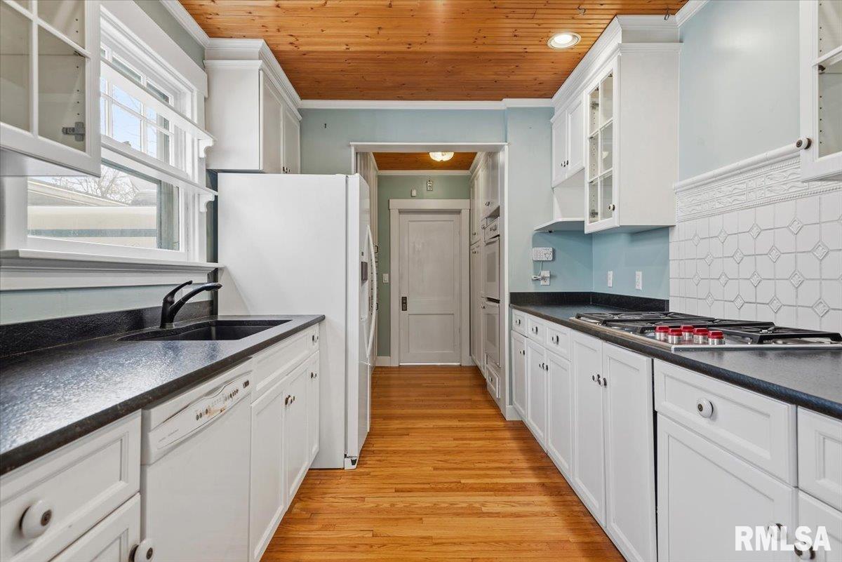 1740 South Lowell Avenue Springfield, IL 62704 - Photo 10 of 32