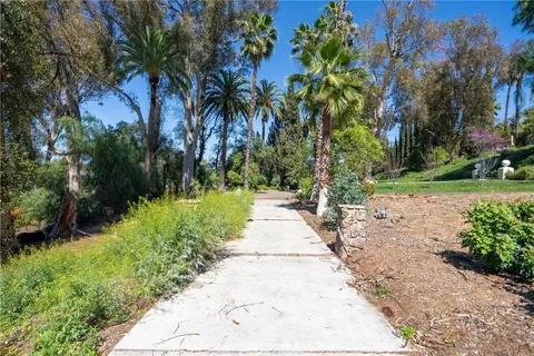 a view of backyard with green space