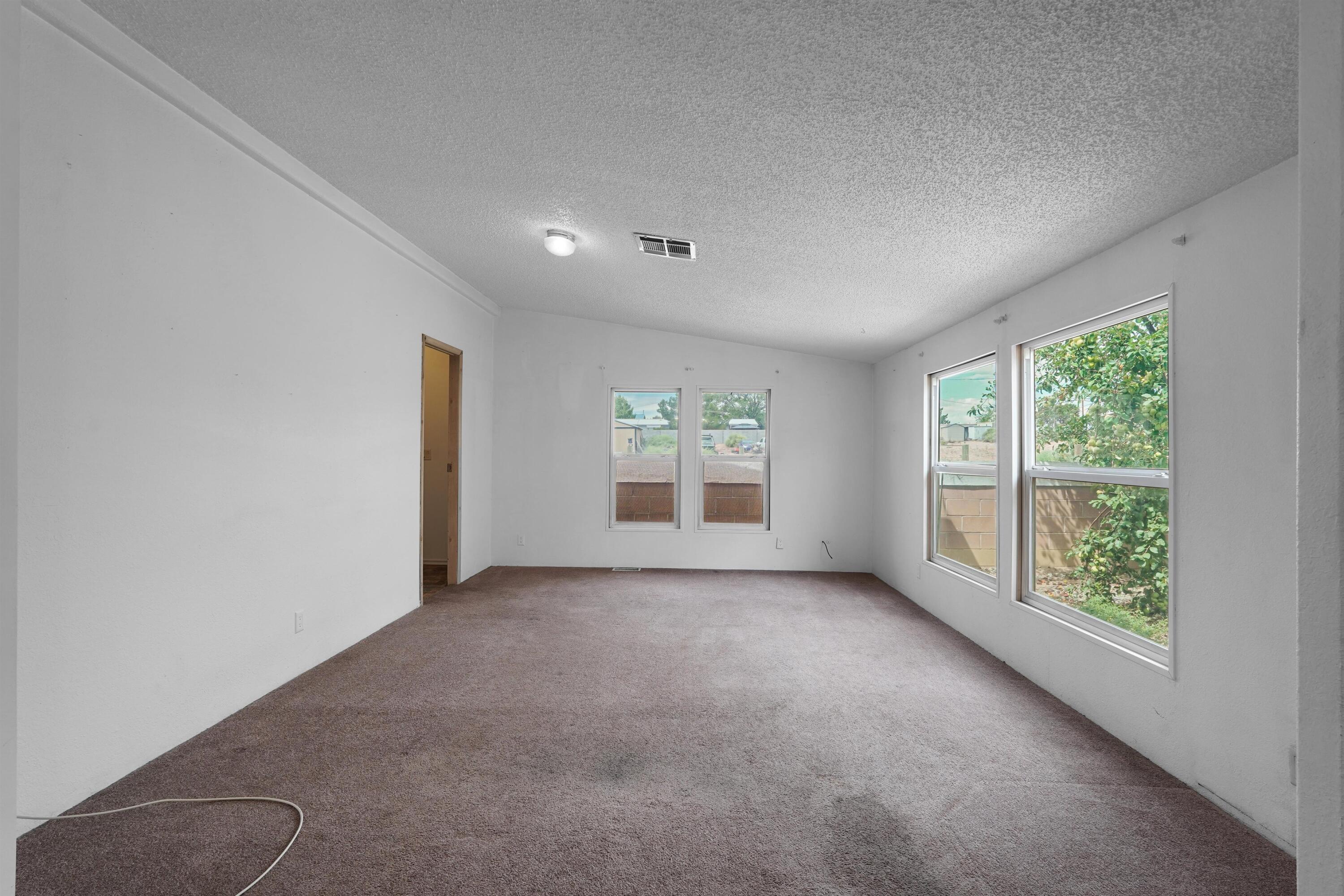 805 10th Avenue Northwest Rio Rancho, NM 87144 - Photo 15 of 50 Gallery Image 15