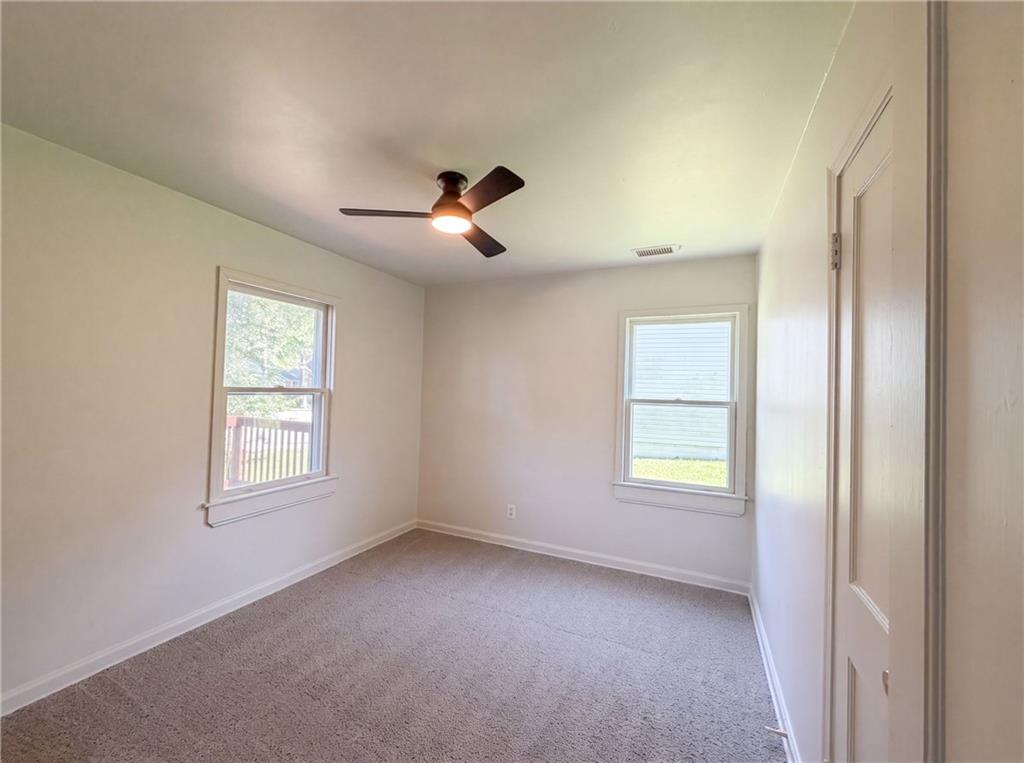 11615 West 68th Street Shawnee, KS 66203 - Photo 4 of 12