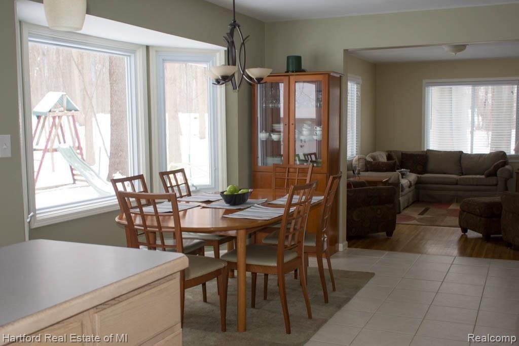 36430 Howard Road Farmington Hills, MI 48331 - Photo 10 of 43