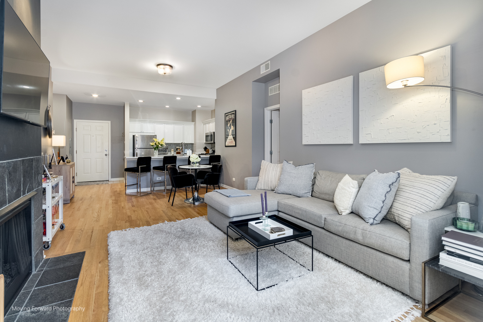 247 West Scott Street, Unit 202 Chicago, IL 60610 - Photo 2 of 16
