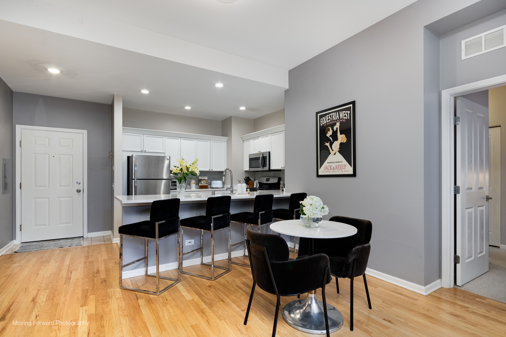 247 West Scott Street, Unit 202 Chicago, IL 60610 - Photo 3 of 16