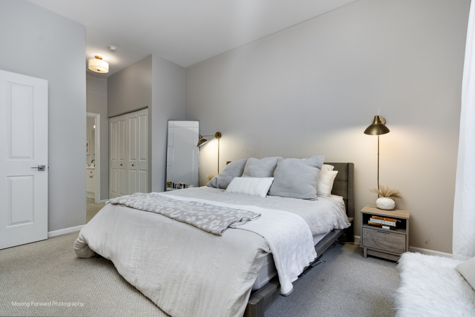 247 West Scott Street, Unit 202 Chicago, IL 60610 - Photo 8 of 16