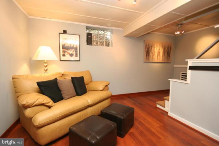 8907 Bradford Road Silver Spring, MD 20901 - Photo 21 of 30 Family Room #2