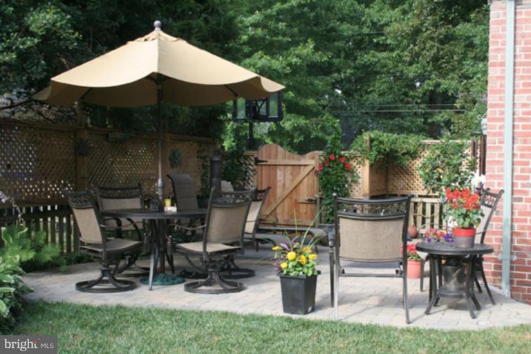 8907 Bradford Road Silver Spring, MD 20901 - Photo 25 of 30 Patio 2