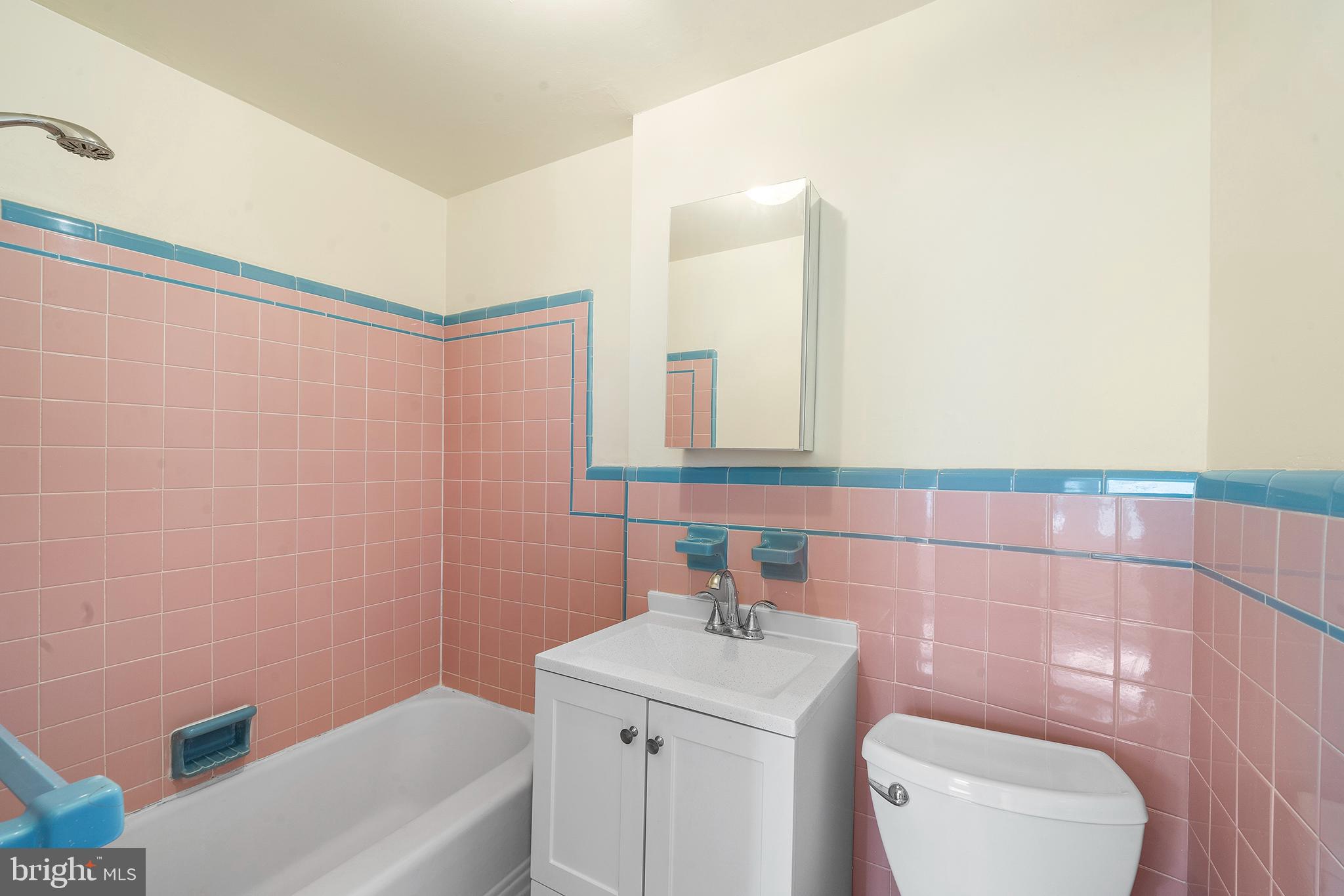 233 Burmont Road Drexel Hill, PA 19026 - Photo 15 of 38