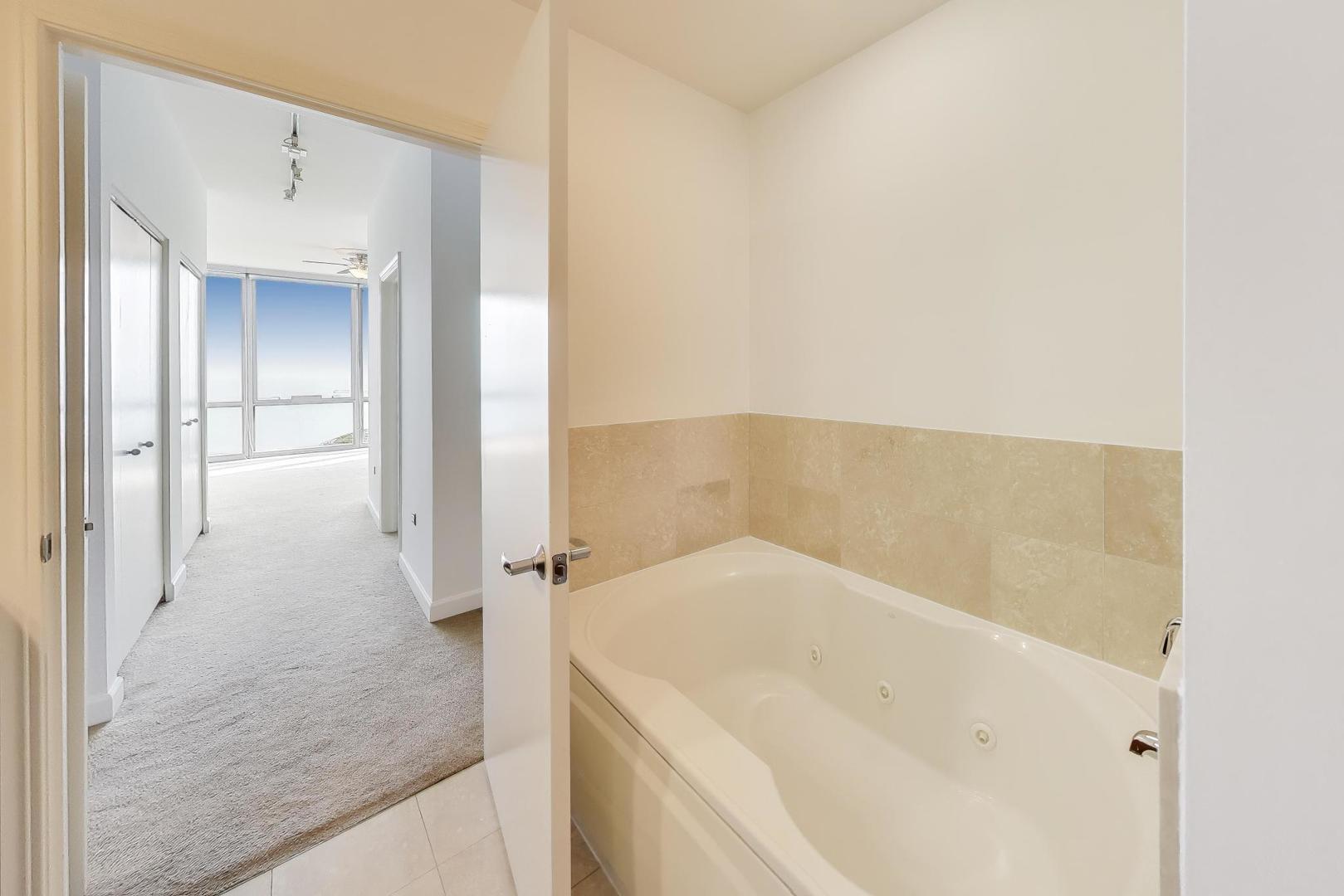 1211 South Prairie Avenue, Unit 2003 Chicago, IL 60605 - Photo 20 of 48