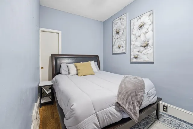 $209,900 | 724 2nd Street, Menasha, WI 54952