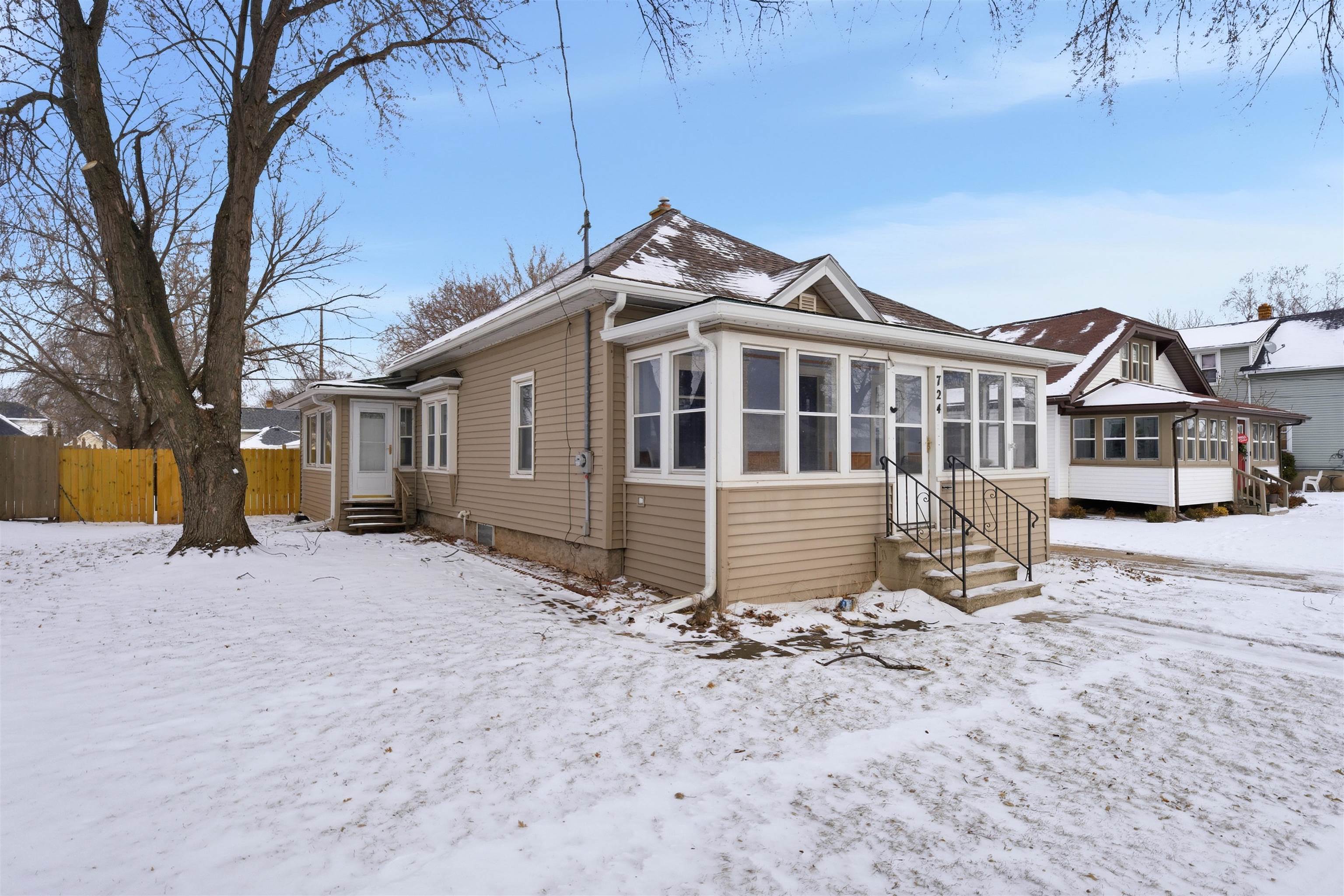 724 2nd Street Menasha, WI 54952 - Photo 27 of 28
