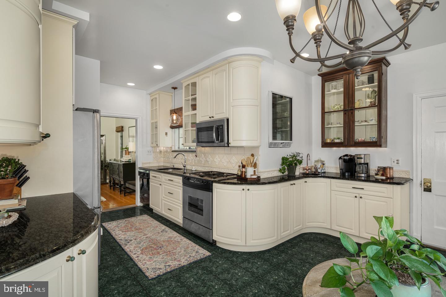 45 Colonial Ridge Drive Haddonfield, NJ 08033 - Photo 14 of 40