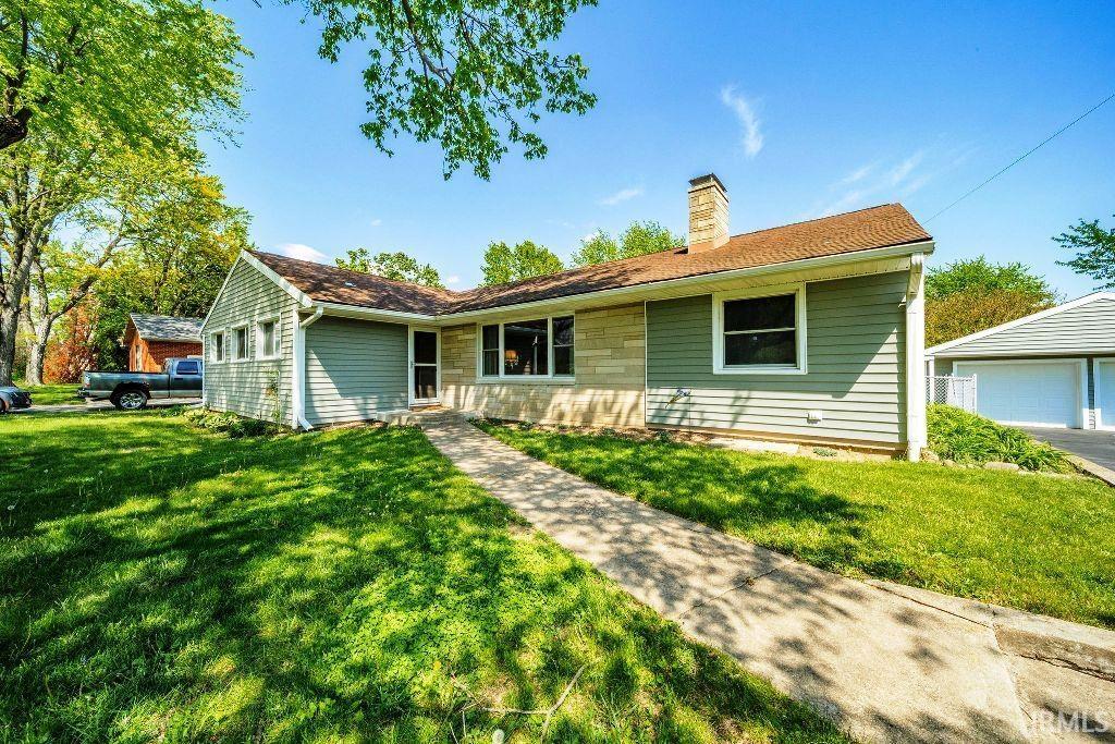 112 North Morrison Road Muncie, IN 47304 - Photo 2 of 36