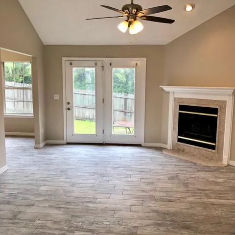 $2,200 | 1085 Forest Lake Terrace, Niceville, FL 32578