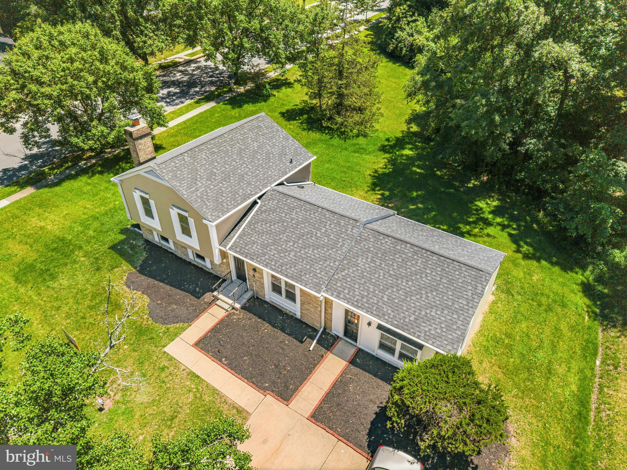10107 Snowden Road Laurel, MD 20708 - Photo 3 of 48