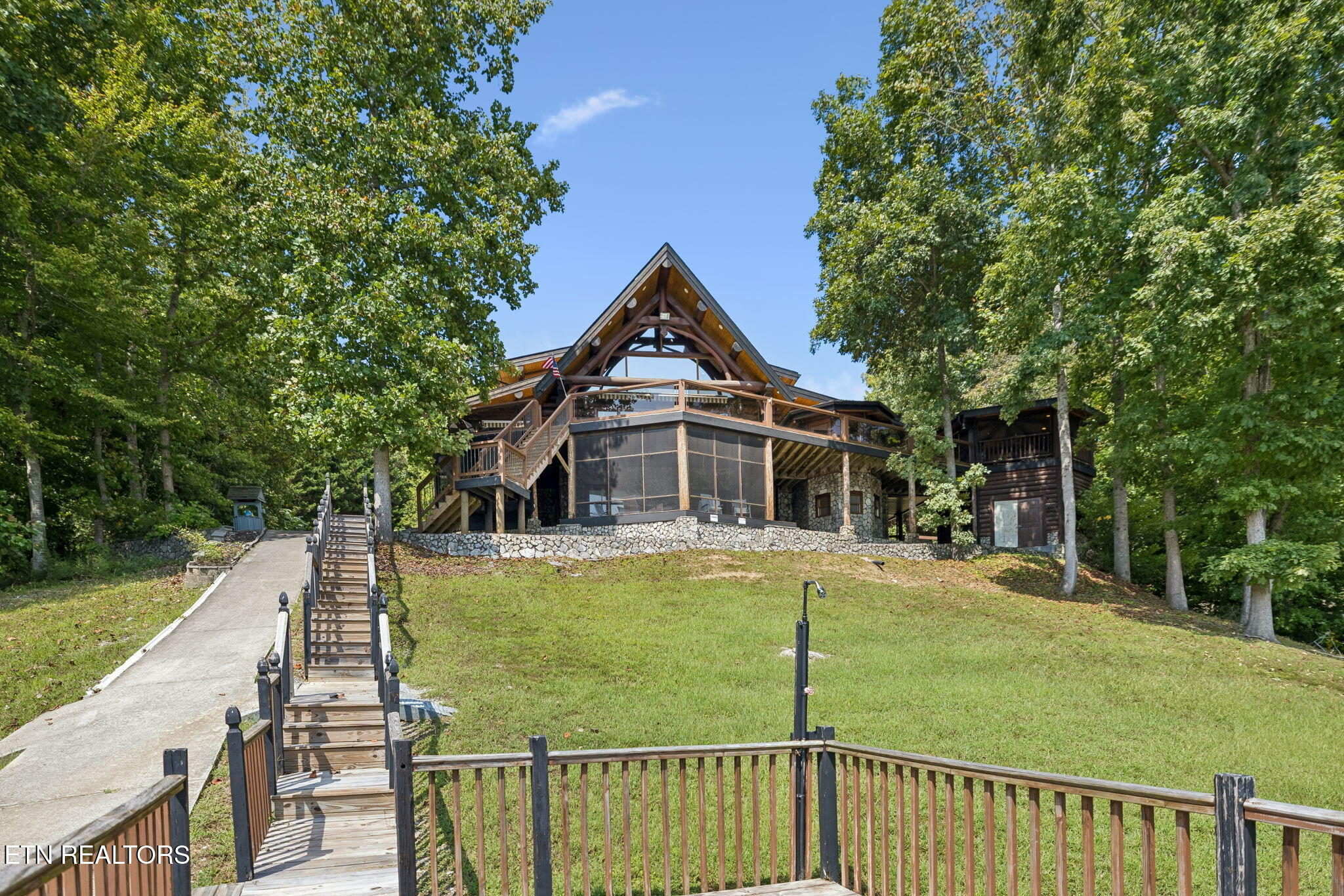 546 Bluff View Road New Tazewell, TN 37825 - Photo 17 of 50 25-546 Bluff View Rd - (25)