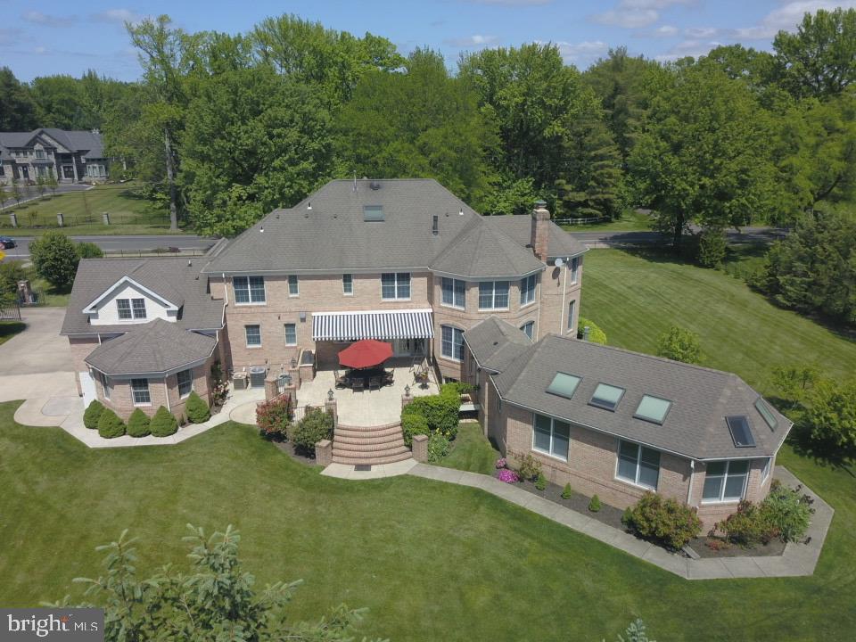 720 Riverton Road Moorestown, NJ 08057 - Photo 3 of 39