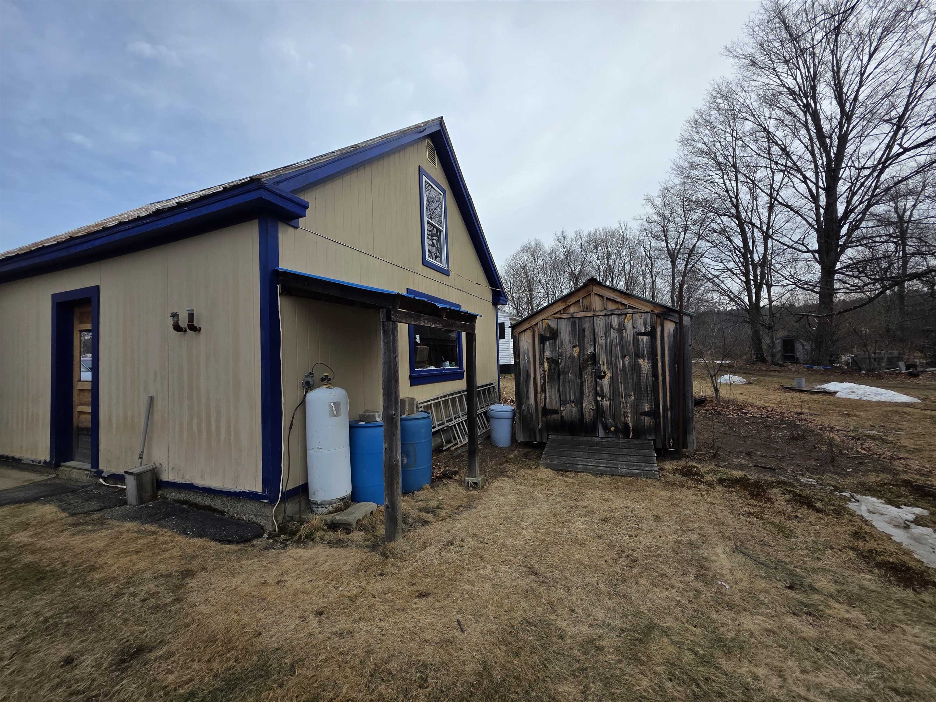 184 South Street Springfield, VT 05156 - Photo 7 of 25