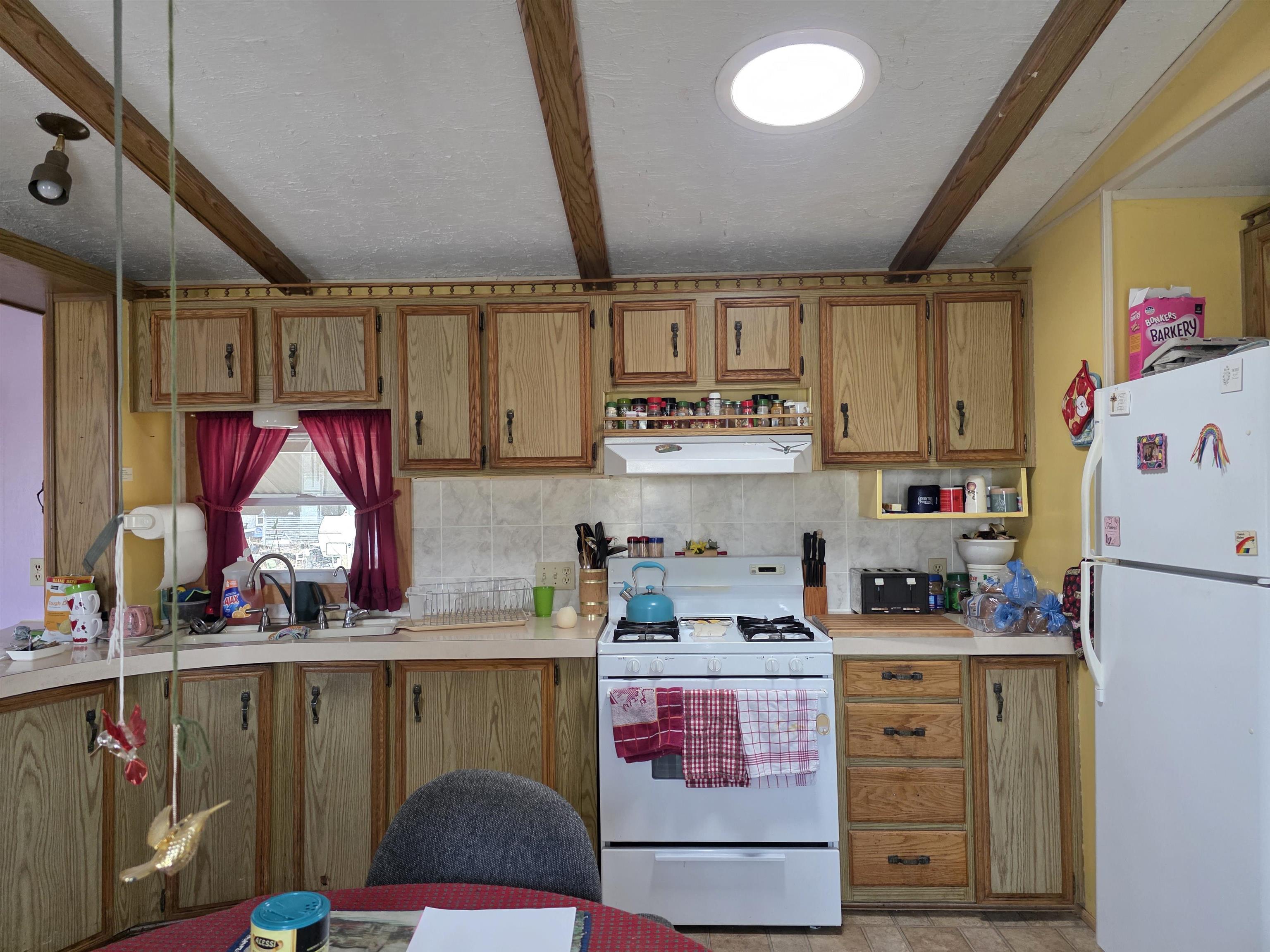 184 South Street Springfield, VT 05156 - Photo 10 of 25