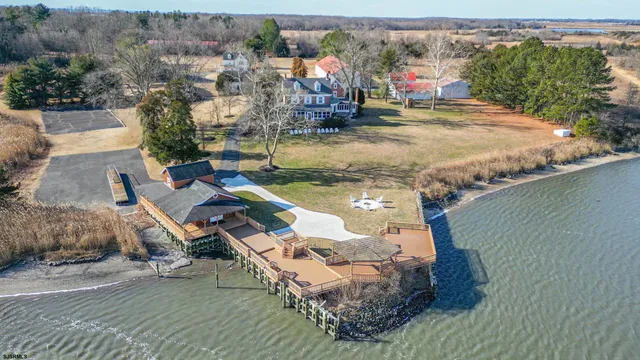 $3,250,000 | 806 Back Neck Road, Bridgeton, NJ 08302