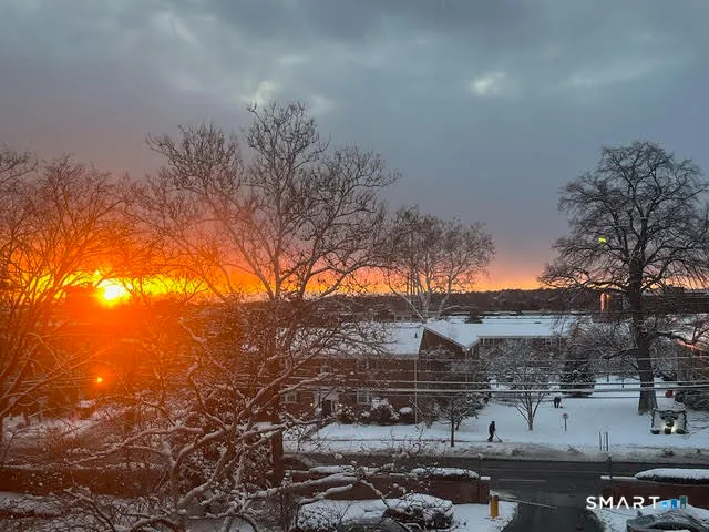 $2,950 | 91 Strawberry Hill Avenue, Unit 534, Stamford, CT 06902