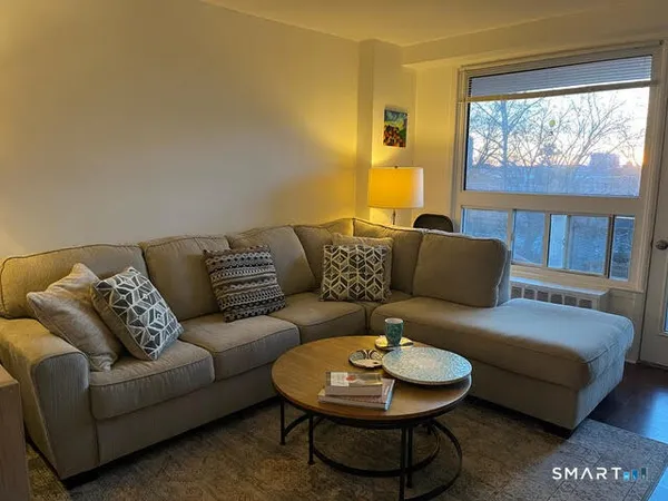 $2,800 | 91 Strawberry Hill Avenue, Unit 534, Stamford, CT 06902