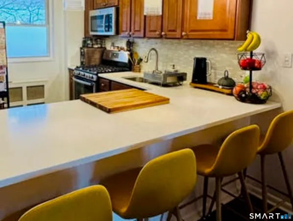 $2,800 | 91 Strawberry Hill Avenue, Unit 534, Stamford, CT 06902