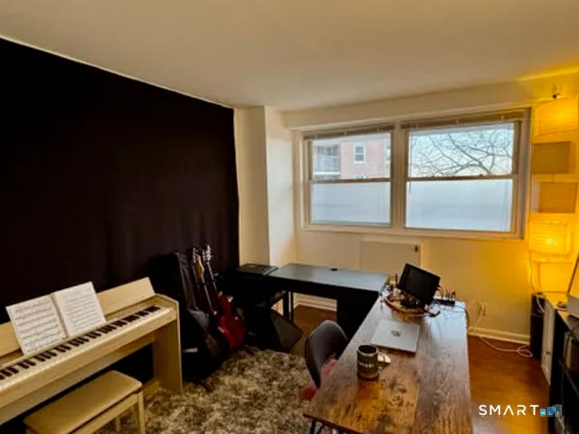 $2,950 | 91 Strawberry Hill Avenue, Unit 534, Stamford, CT 06902