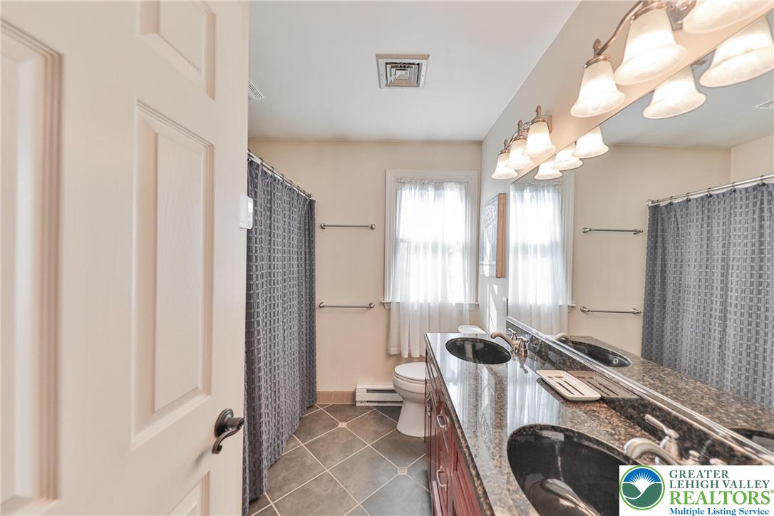 5753 Keith Lane Emmaus, PA 18049 - Photo 38 of 73 Gallery Image 38