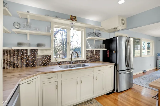 $699,900 | 609 East Audubon Drive, Bloomington, IN 47408