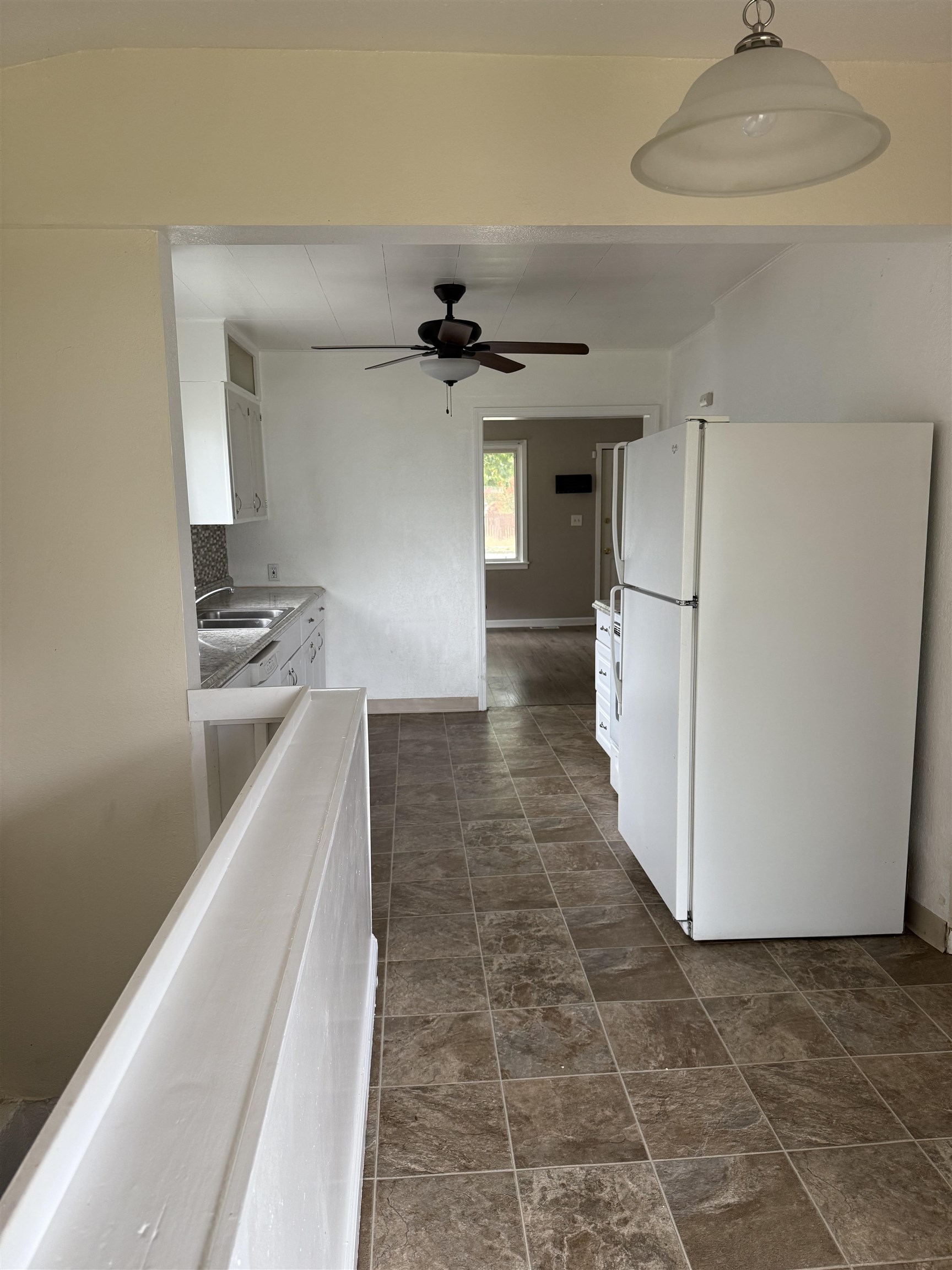 2618 North Martin Street Spokane, WA 99207 - Photo 8 of 21