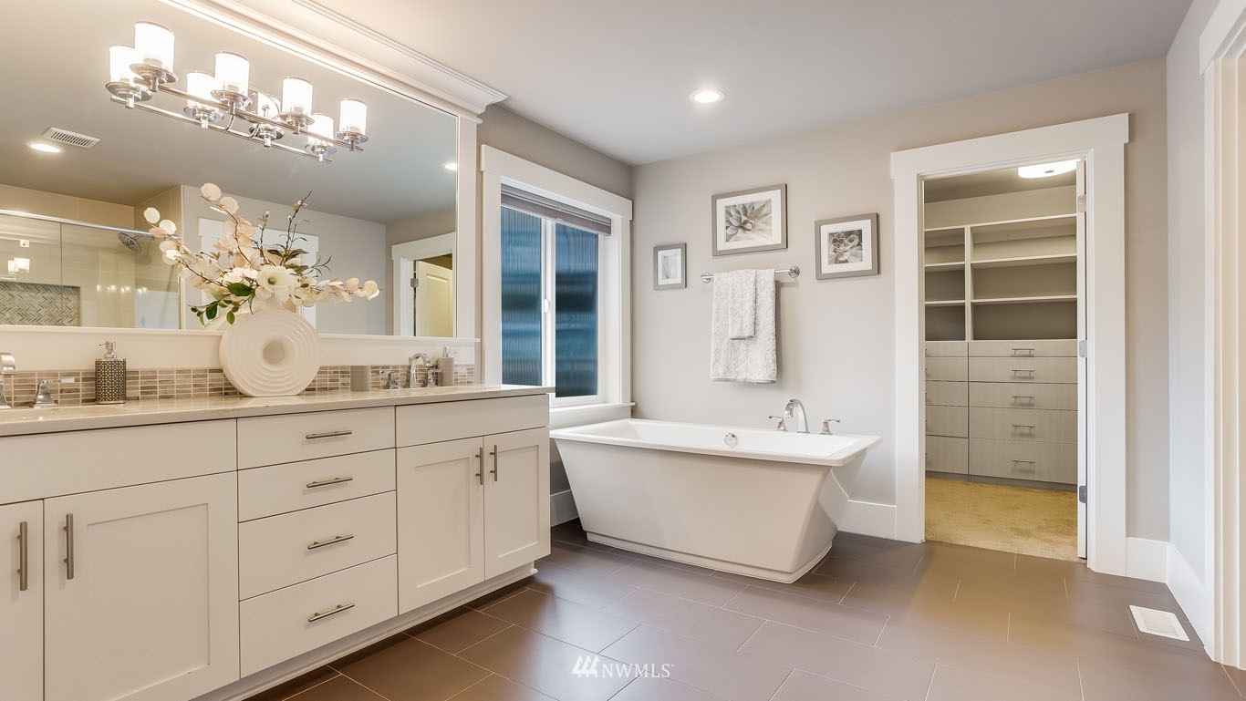 6522 Southeast 6th Street Renton, WA 98059 - Photo 21 of 30