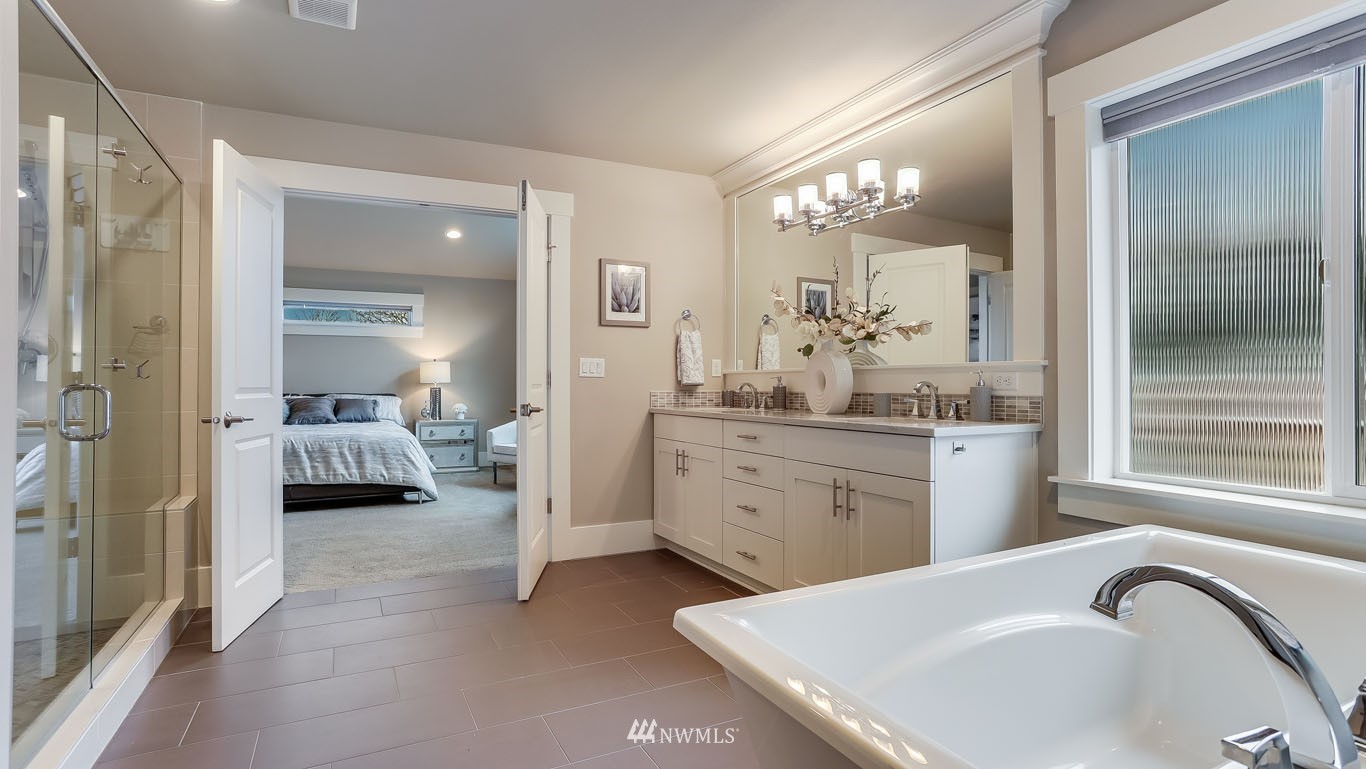 6522 Southeast 6th Street Renton, WA 98059 - Photo 23 of 30