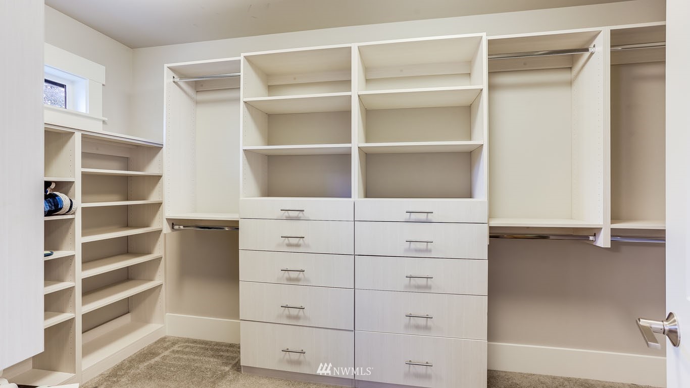 6522 Southeast 6th Street Renton, WA 98059 - Photo 24 of 30