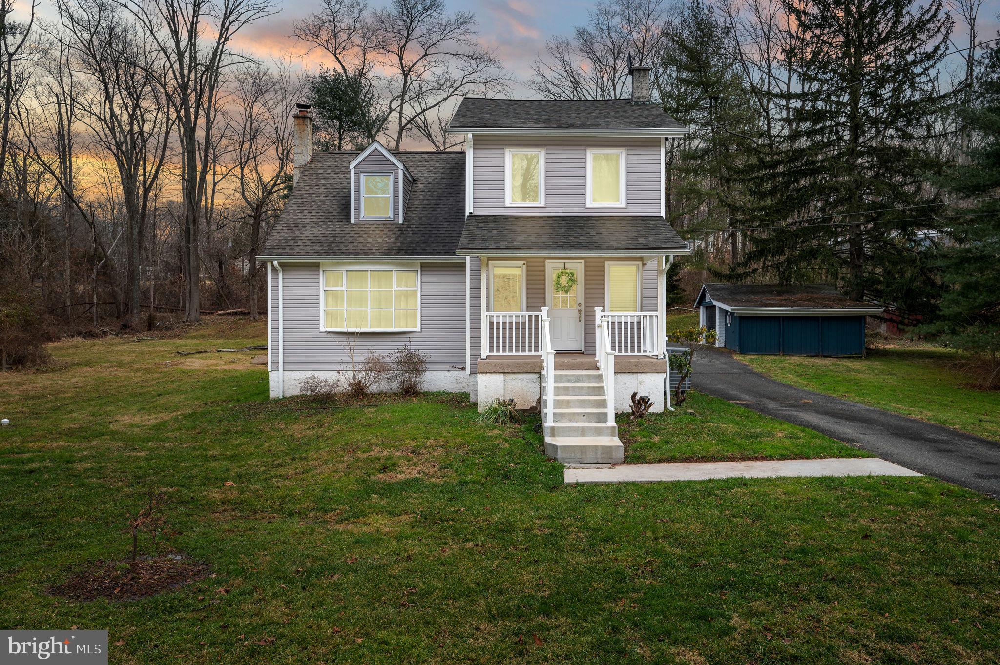 237 Maugers Mill Road Pottstown, PA 19464 - Photo 3 of 24 Gallery Image 3