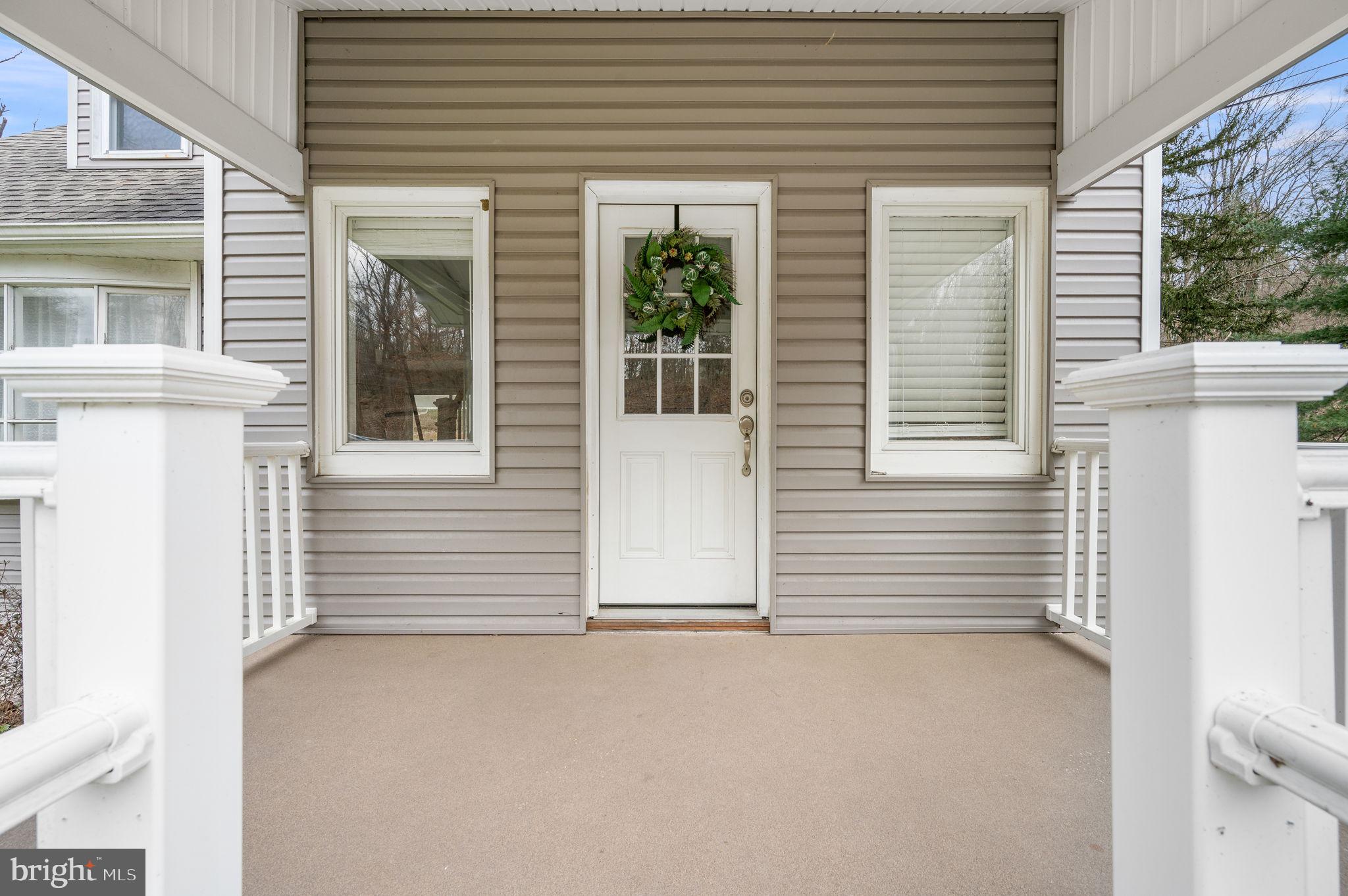 237 Maugers Mill Road Pottstown, PA 19464 - Photo 4 of 24 Gallery Image 4