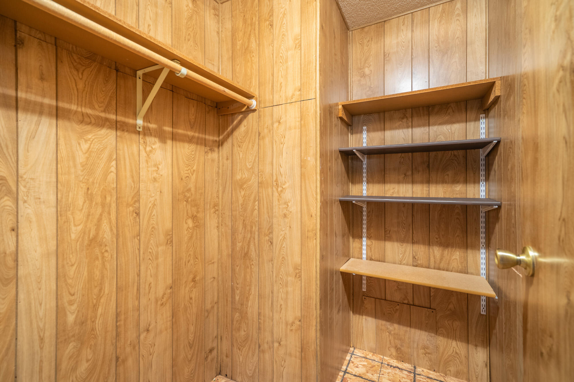 1526 North Dixie Downs Road, Unit 46 St. George, UT 84770 - Photo 43 of 81 Closet