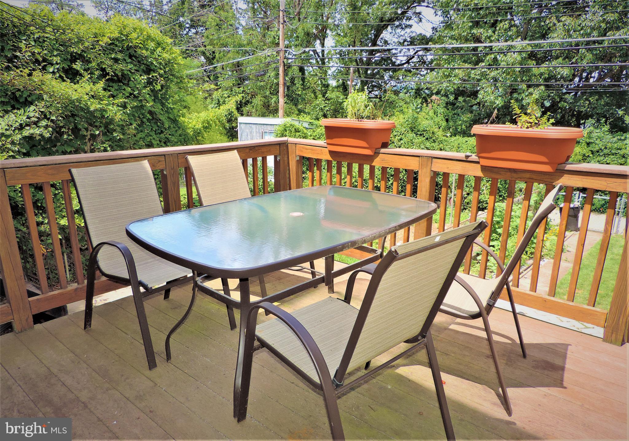 1030 Elm Road Baltimore, MD 21227 - Photo 22 of 22 Deck