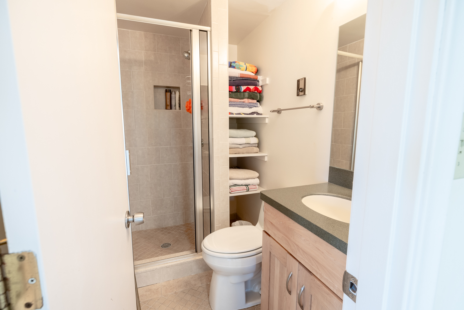4 Starbuck Road Nantucket, MA 02554 - Photo 11 of 27 Gallery Image 11