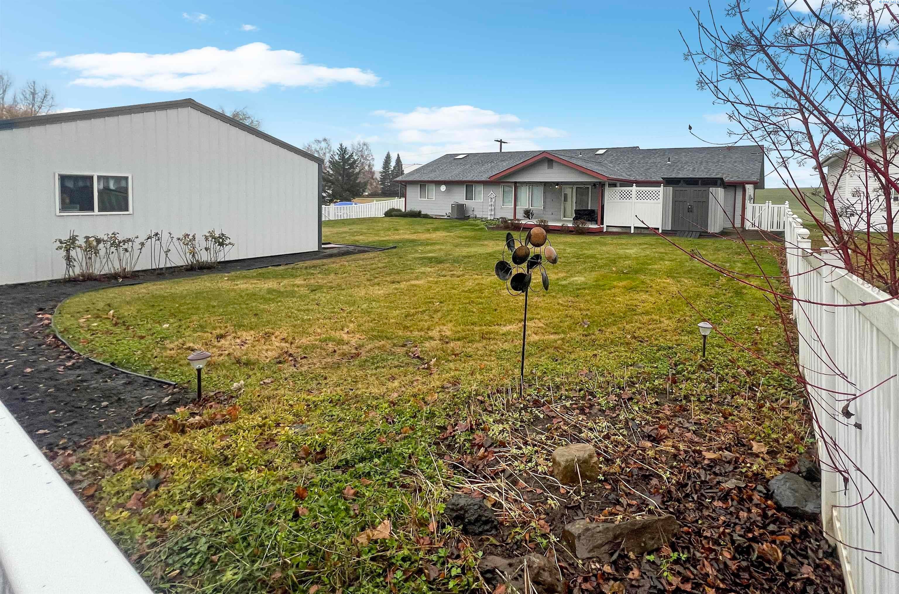 1102 Summit Street Colton, WA 99113 - Photo 5 of 22 Gallery Image 5