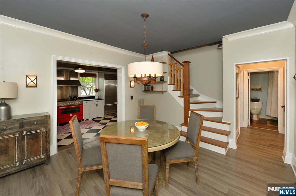 429 Sterling Place Ridgewood, NJ 07450 - Photo 6 of 30