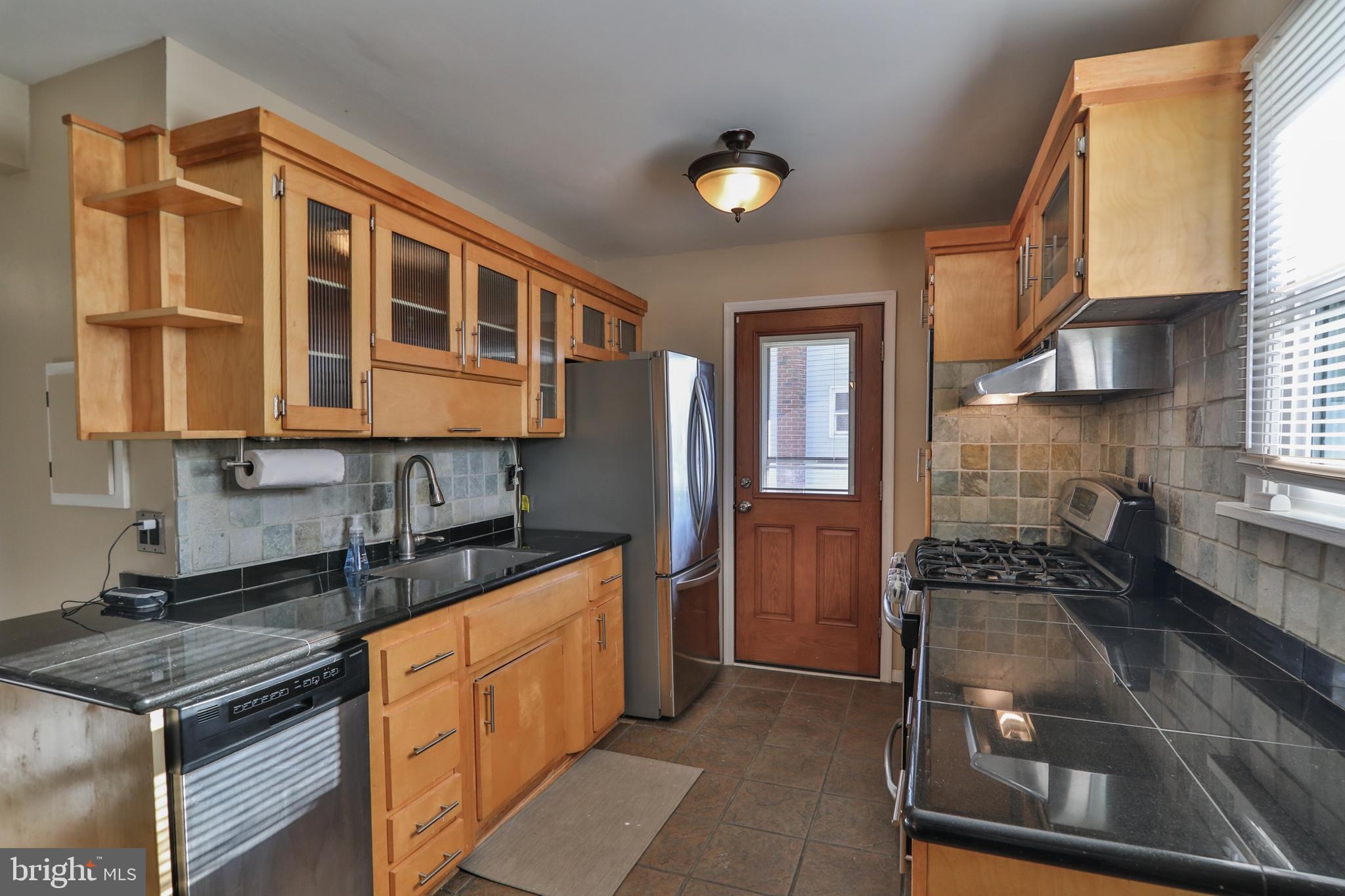 1588 Rudolph Drive Bethlehem, PA 18018 - Photo 14 of 47 Gallery Image 14