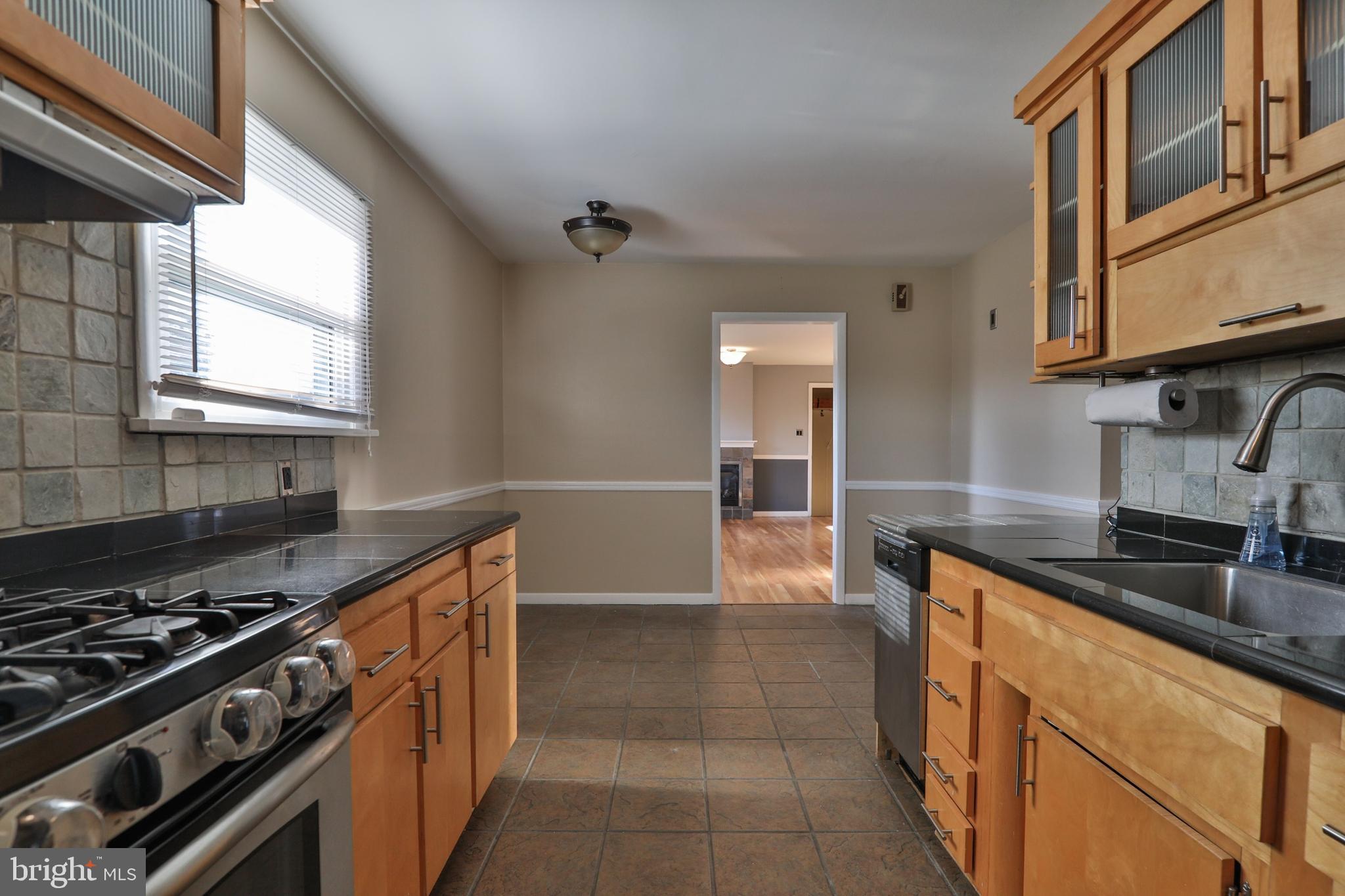 1588 Rudolph Drive Bethlehem, PA 18018 - Photo 15 of 47 Gallery Image 15