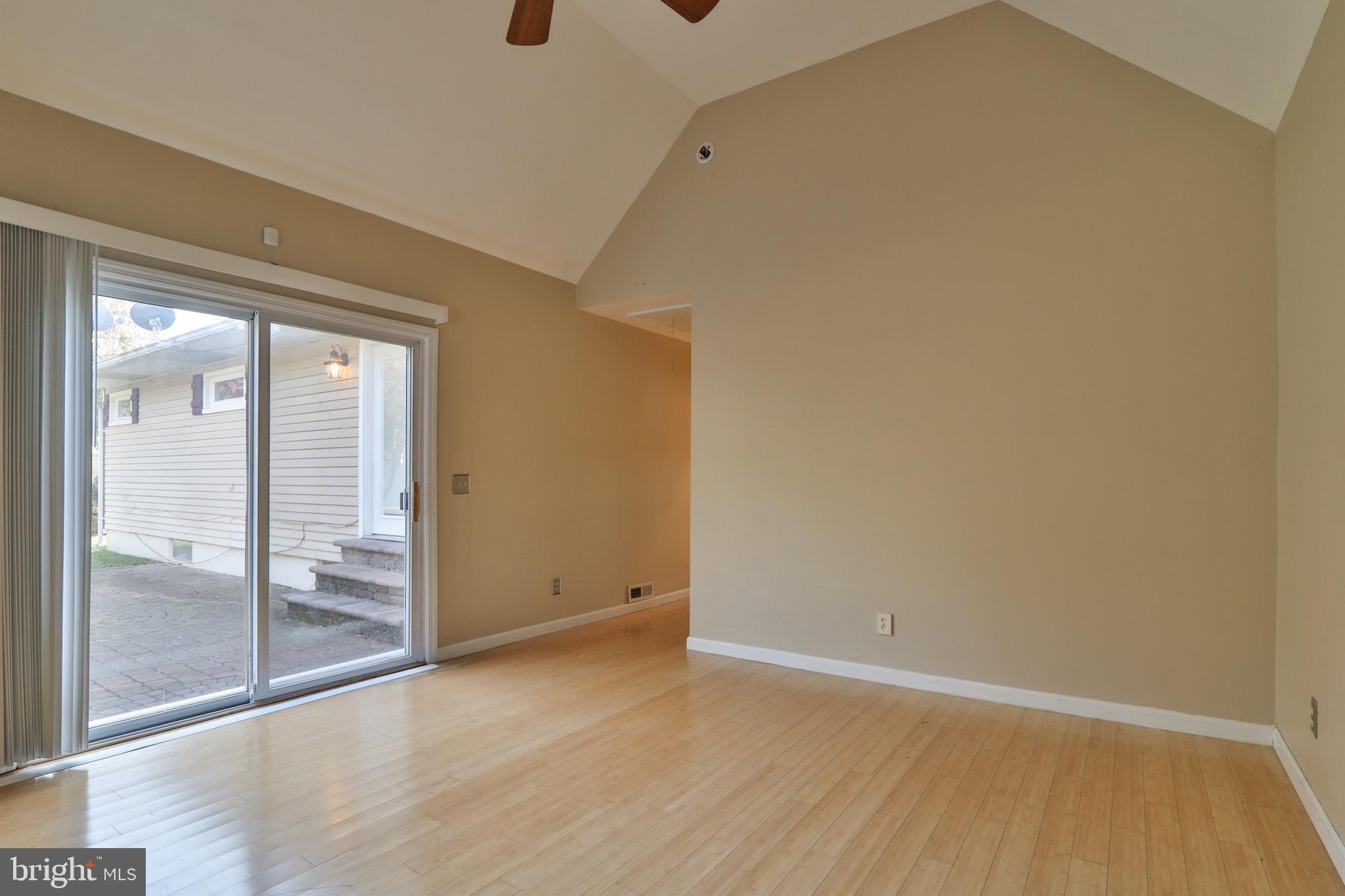 1588 Rudolph Drive Bethlehem, PA 18018 - Photo 25 of 47 Gallery Image 25