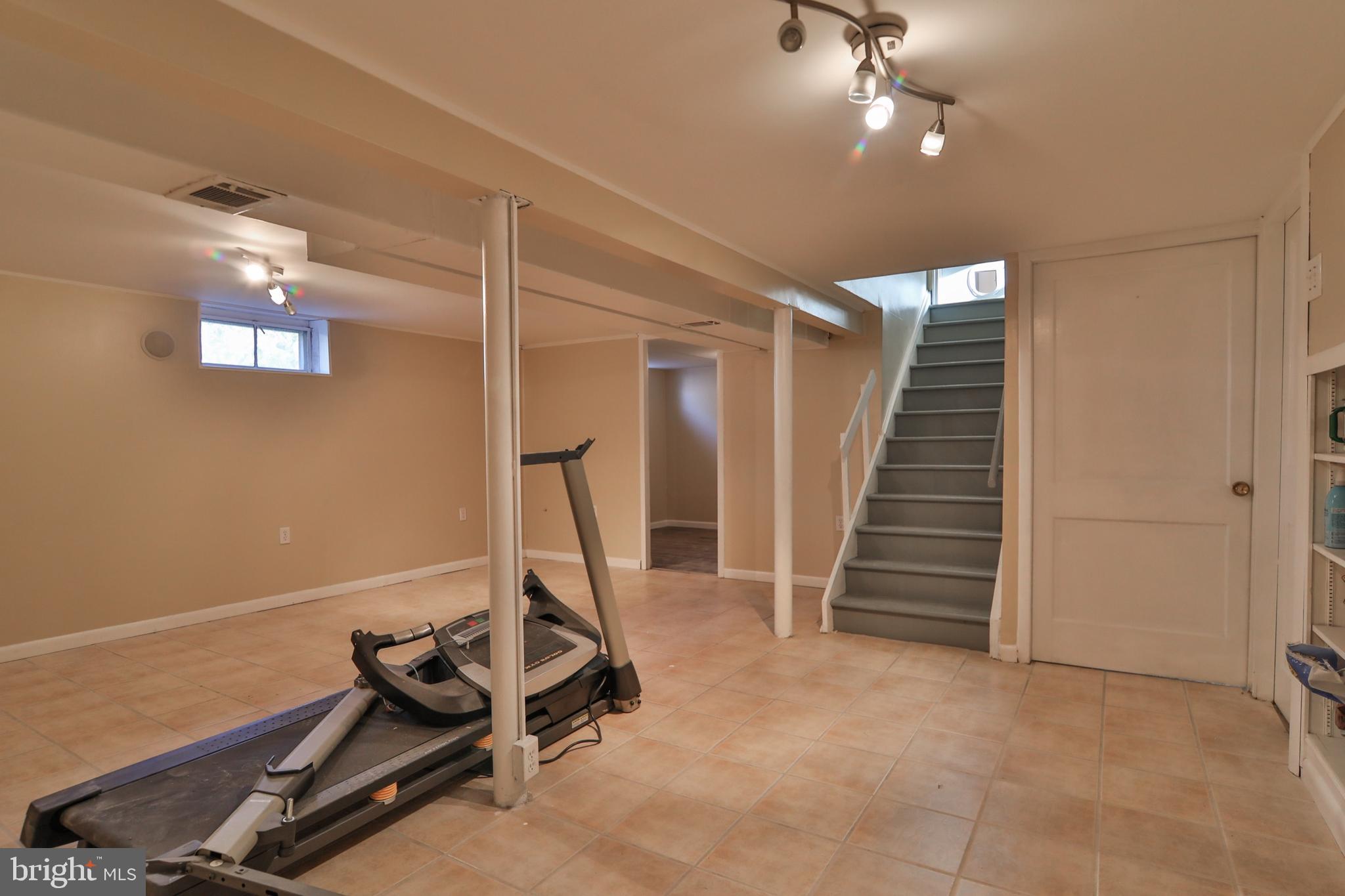 1588 Rudolph Drive Bethlehem, PA 18018 - Photo 33 of 47 Gallery Image 33
