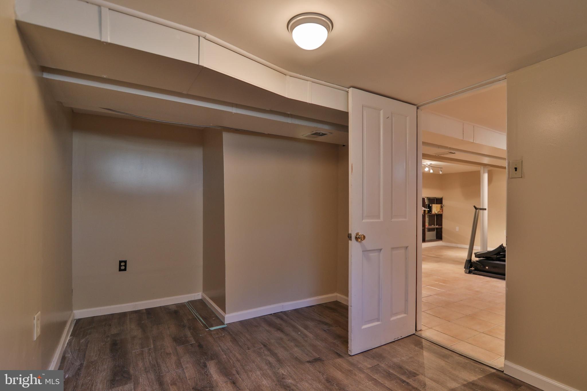1588 Rudolph Drive Bethlehem, PA 18018 - Photo 37 of 47 Gallery Image 37