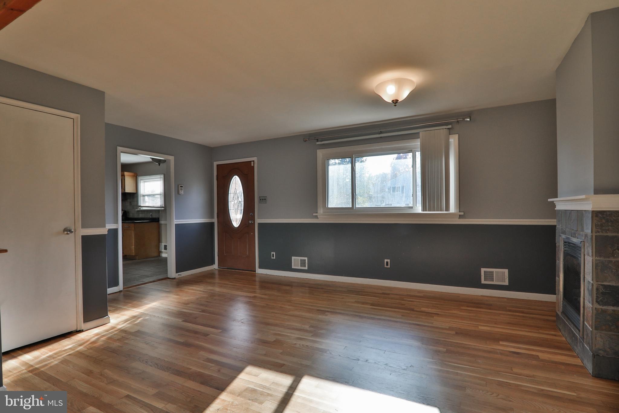 1588 Rudolph Drive Bethlehem, PA 18018 - Photo 8 of 47 Gallery Image 8